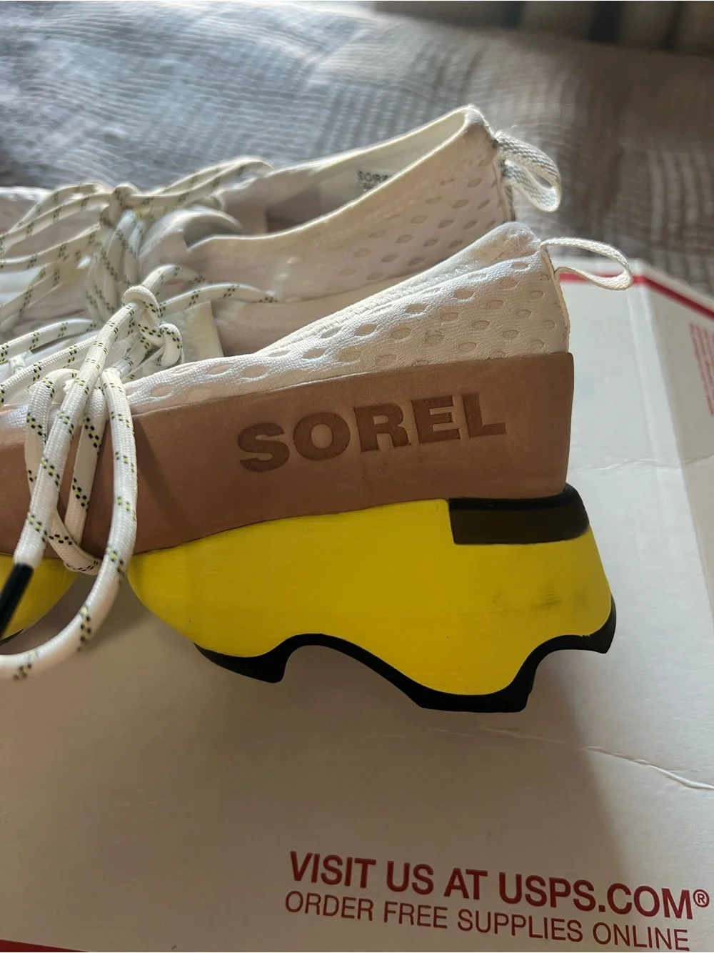 Sorel Kinetic Impact Lace Women White Sea Salt Yellow Size 10 Athletic Sneaker
